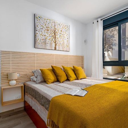 Apartamento Deluxe Con Piscina, Terraza & Parking Malaga Luaran gambar