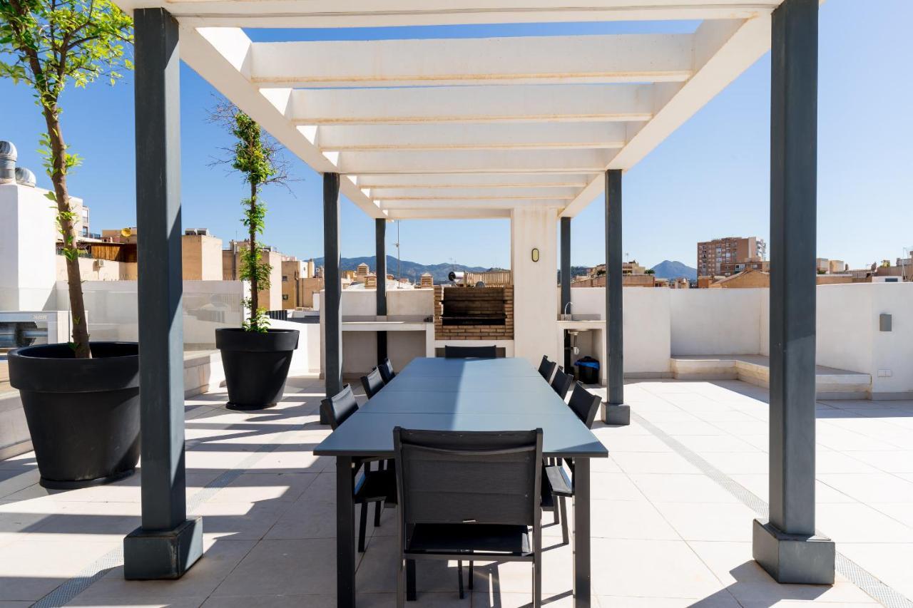 Apartamento Deluxe Con Piscina, Terraza & Parking Malaga Luaran gambar