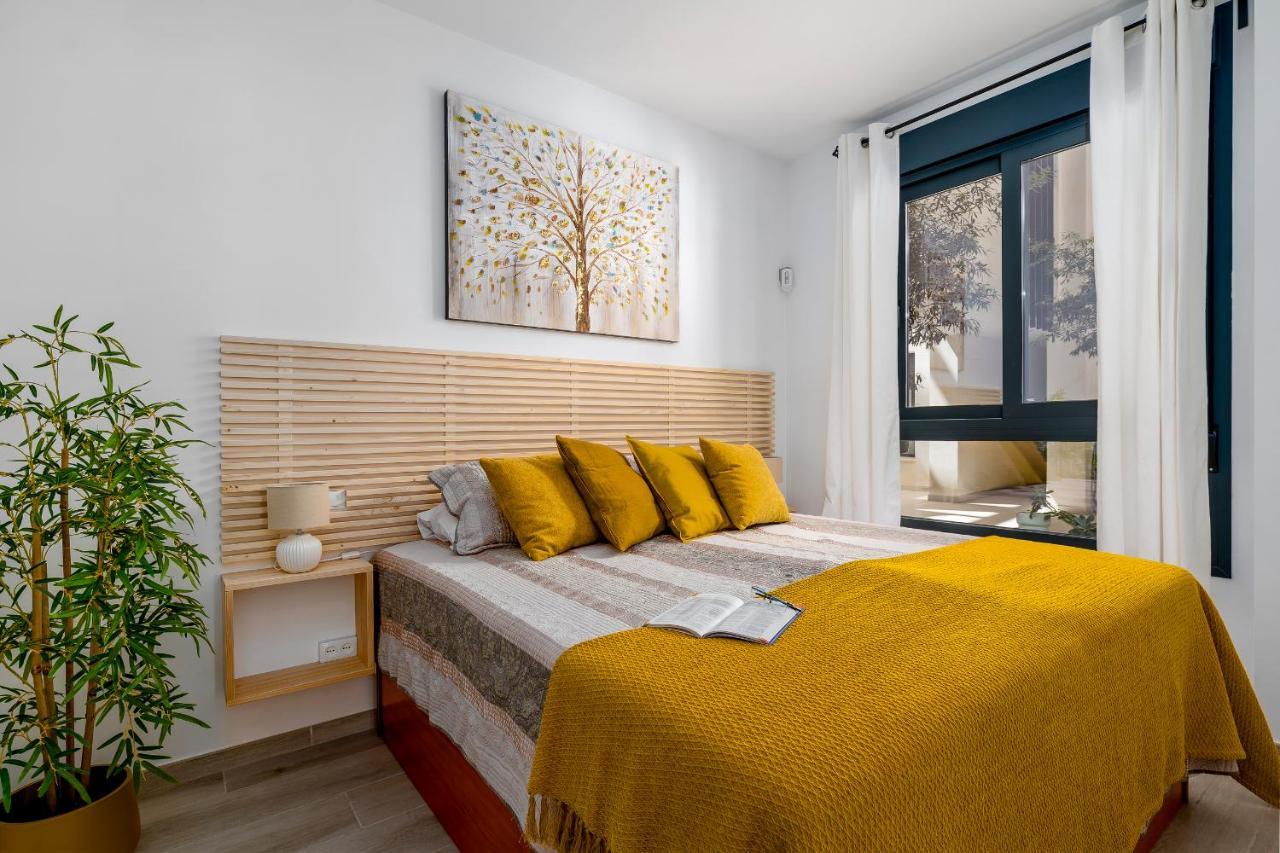 Apartamento Deluxe Con Piscina, Terraza & Parking Malaga Luaran gambar