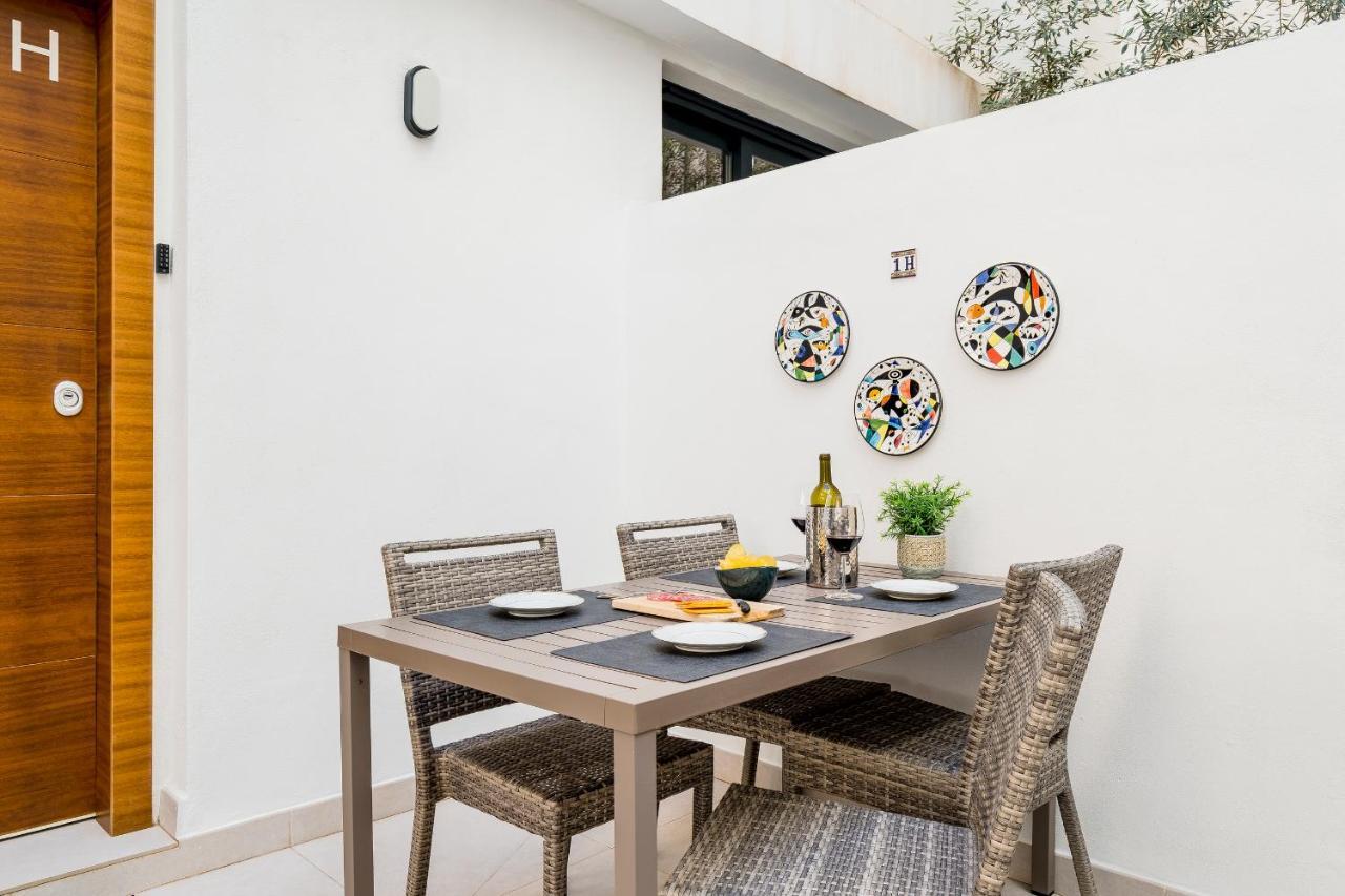 Apartamento Deluxe Con Piscina, Terraza & Parking Malaga Luaran gambar